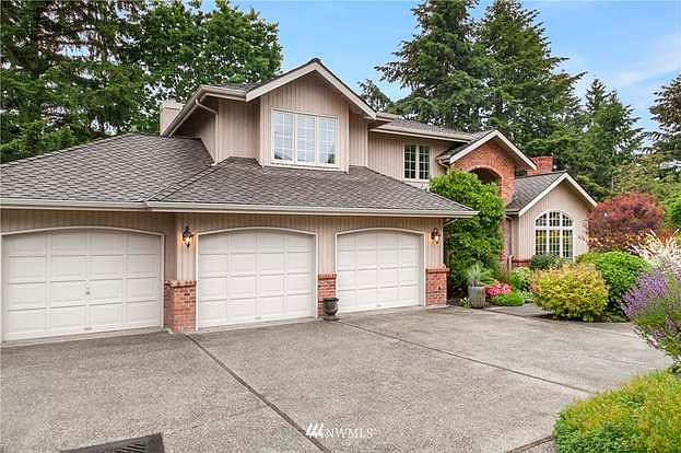 1st image of 5403 108th Ave NE