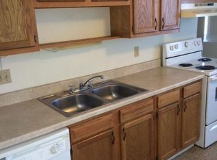 6740 Creekside Dr #MOVE, Madison, OH 44057