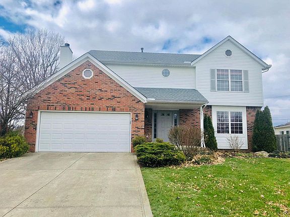 2nd image of 3577 Lake Louise Dr