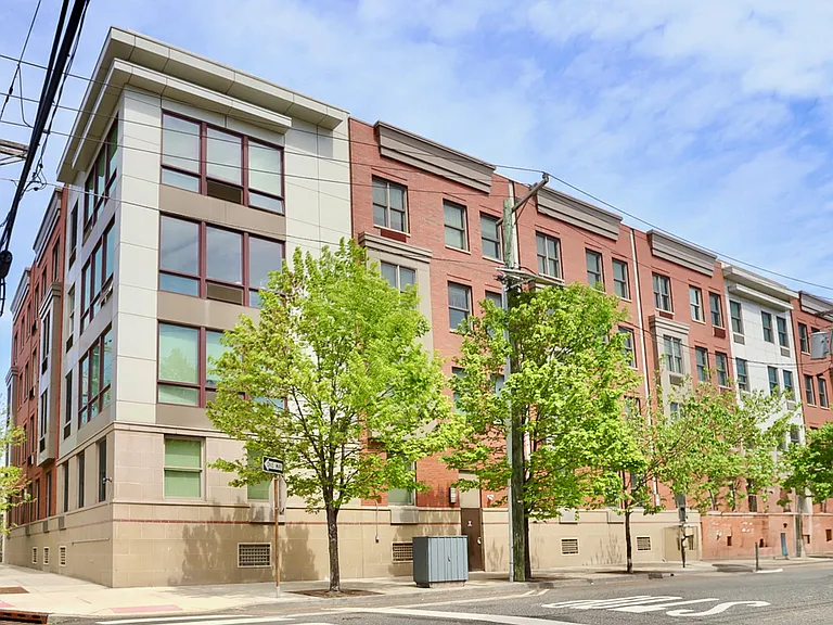 76 St Paul's Avenue — Photo 35