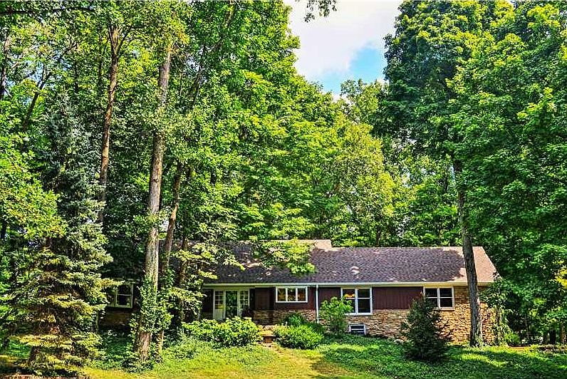 1st image of 9250 Gleannloch Dr