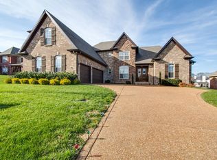 103 N Scarbrough Ct, Hendersonville, TN 37075