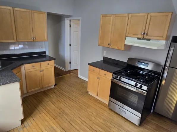 2745 W Belmont Ave #1, Chicago, IL 60618