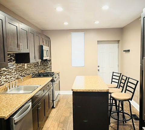 5th image of 2949 Weikel St