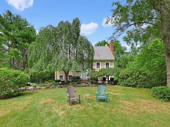 76 Gilbert St, Mansfield, MA 02048