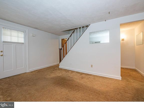 3rd image of 308 Odessa Ave