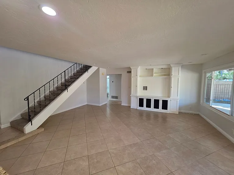 4082 Salacia Dr — Photo 7