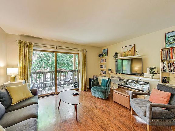 4th image of 2619 W Agatite Ave APT 2A