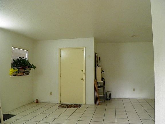 5th image of 10601 South Dr APT 140