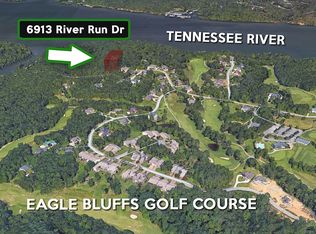6913 River Run Dr, Chattanooga, TN 37416