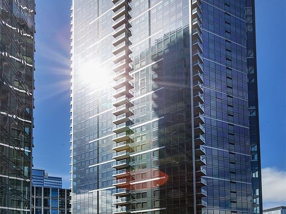3rd image of 500 106th Avenue NE #1507