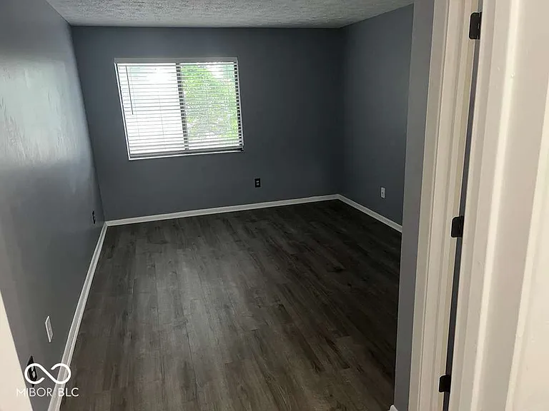 4351 Village Parkway Cir W #7 — Photo 7