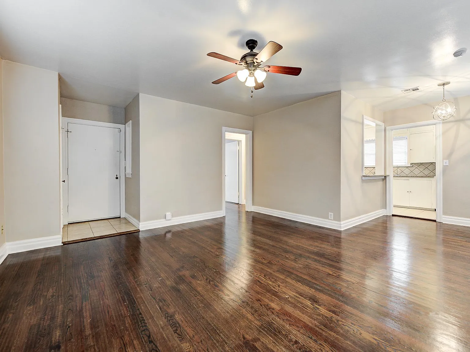 2 bed, 936 sqft, $1,125 — Photo 4