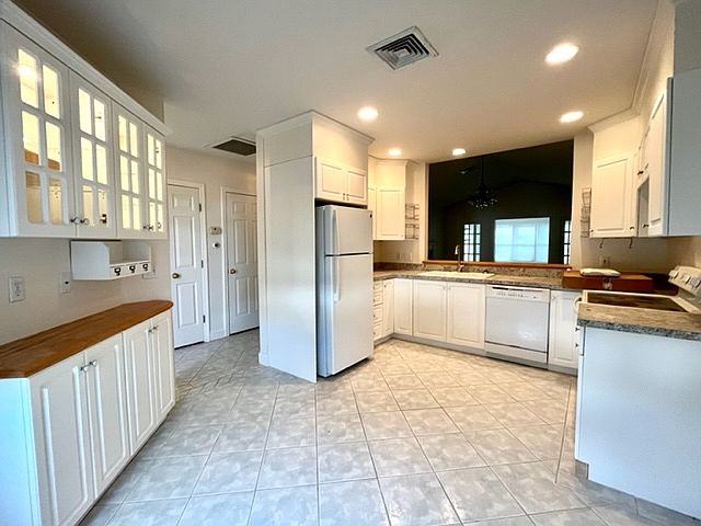 kitchen with new appliances and lots of storage