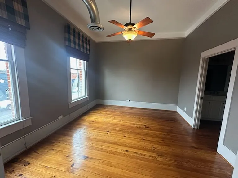 100 N Main St — Photo 6