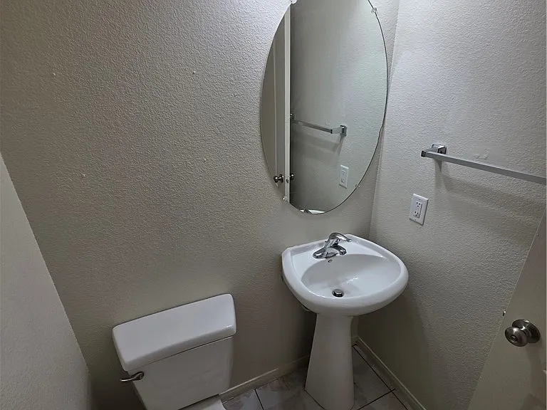 731 Emerald Idol Pl — Photo 94