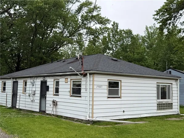 19003 Firwood Rd, Cleveland, OH 44110