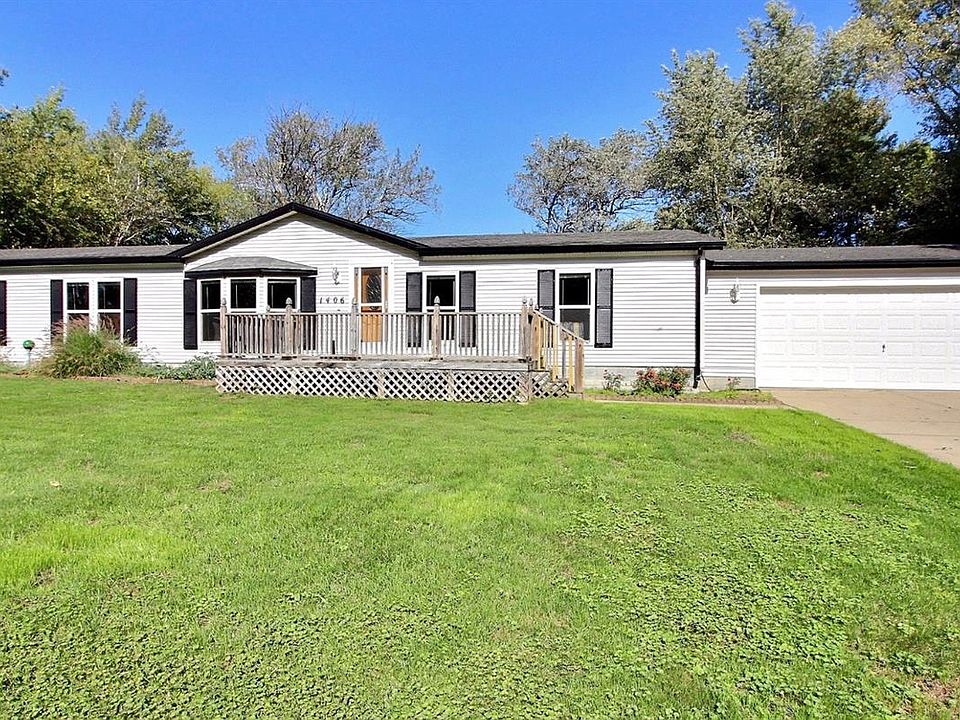 1st image of 1406 E 34th Pl