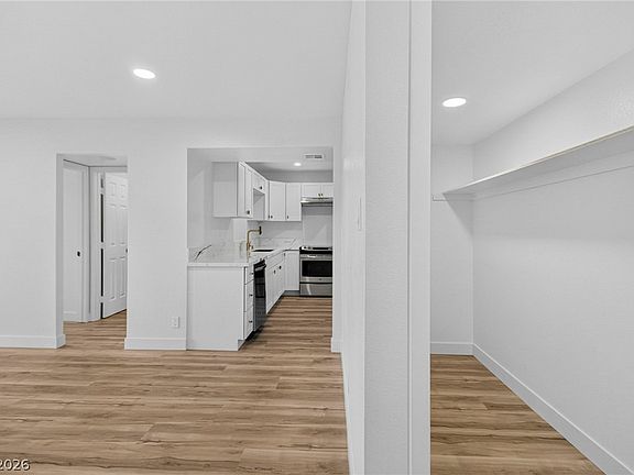 4th image of 3930 University Center Dr APT 103