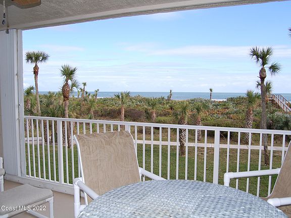 2nd image of 609 Shorewood Dr Unit 203