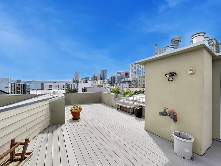 637 Natoma St #3 — Photo 19