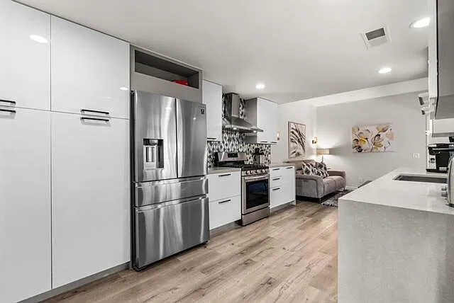 38101 Crocus Ln — Photo 8