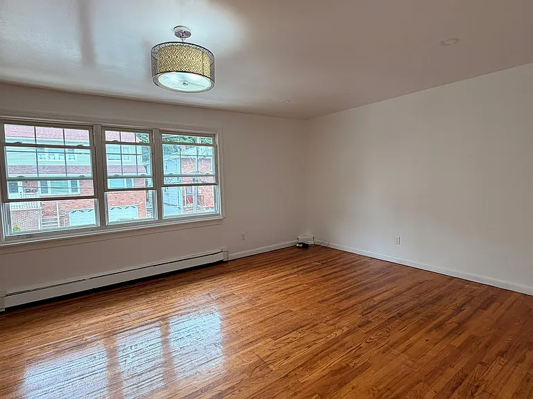 5215 Meadowview Ave — Photo 9