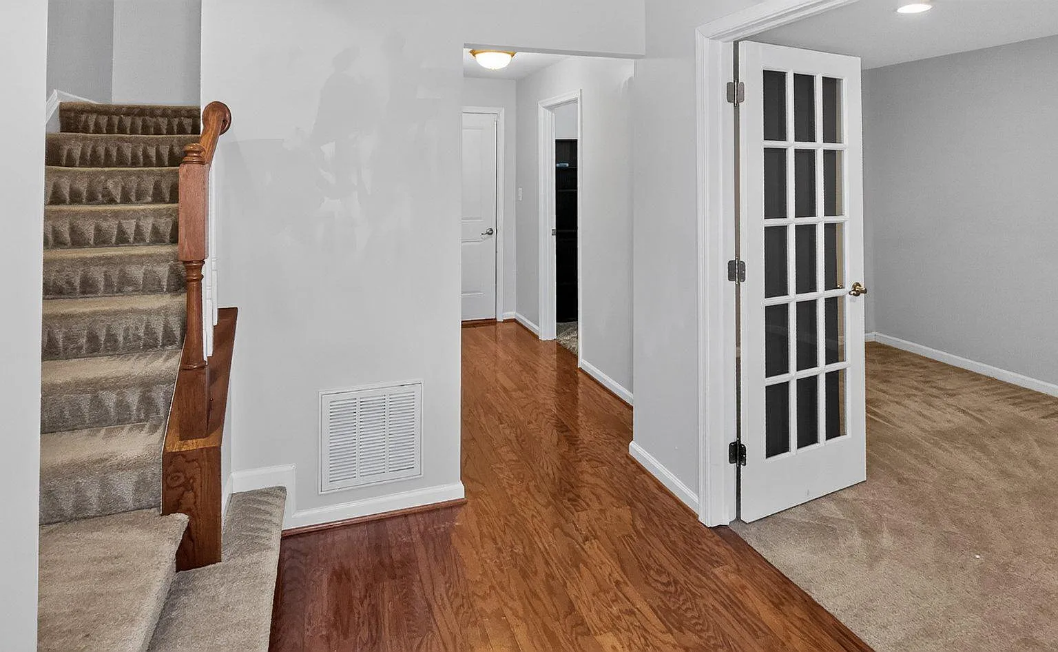4 bed, 2.5 bath, 2136 sqft, $3,250 — Photo 4