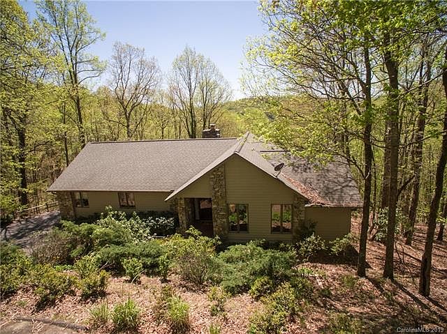1st image of 82 Sugar Maple Dr