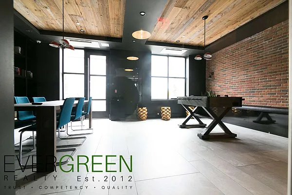 Rented by Evergreen Apartments BK | media 19