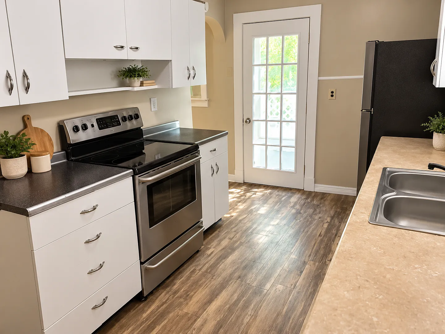 2 bedroom Townhome, Washington, PA 15301 — Photo 2