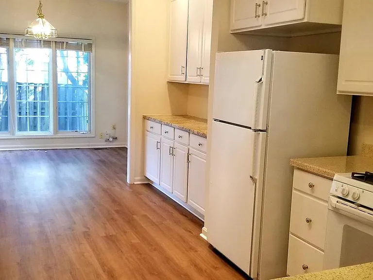 464 Winding Rose Dr — Photo 15