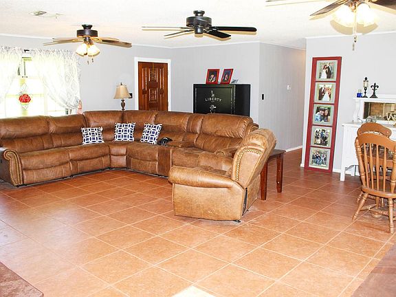 4th image of 103 Dick Tracy Dr