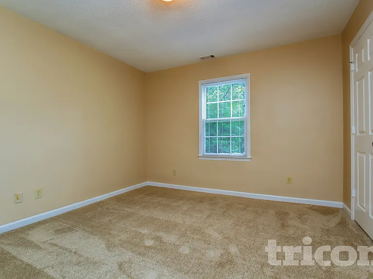 1202 Holly Hills Dr SW — Photo 19