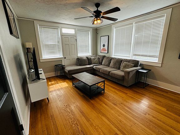 2nd image of 832 Brandon Ave APT A5