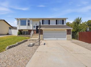 3706 S Bronco Cir W, Magna, UT 84044