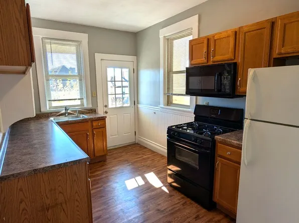 Kam316, 316 Kambach St #2, Pittsburgh, PA 15211