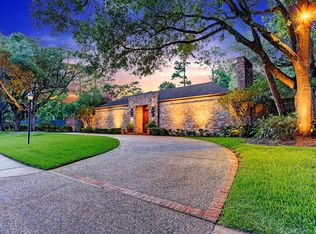 10214 Briar Dr, Houston, TX 77042