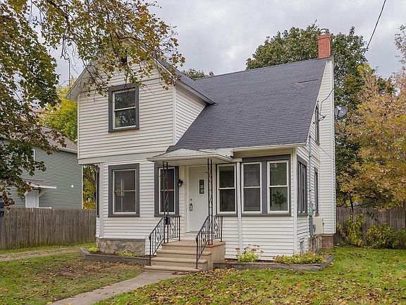 2nd image of 1407 E Stockbridge Ave