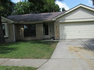 4246 Southchase Ln, Houston, TX 77014