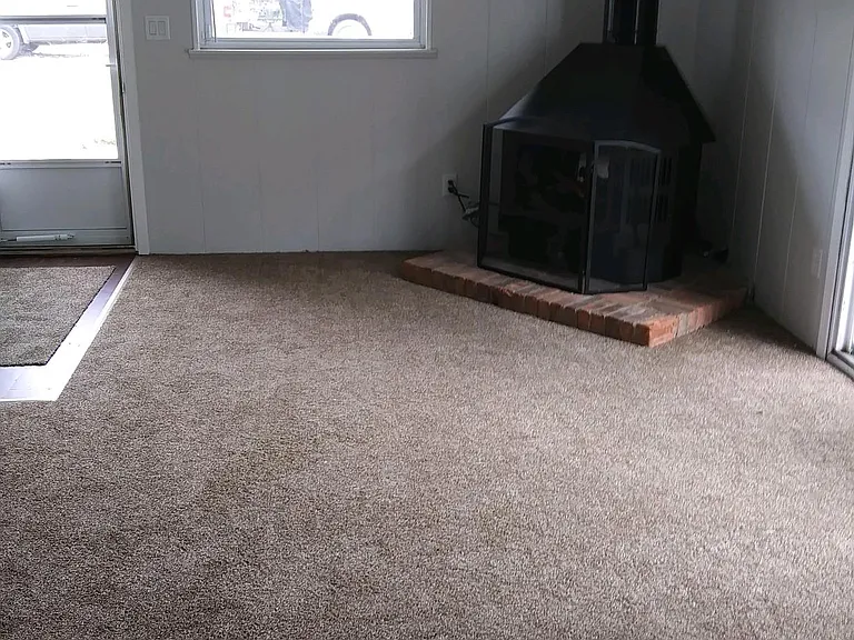 23718 Lambrecht Ave — Photo 18