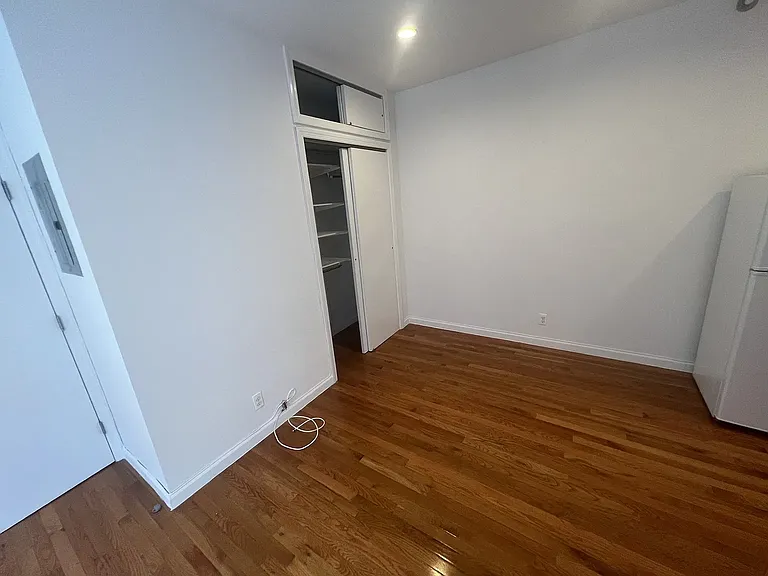 179 Prince St #5 — Photo 10