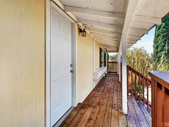 4th image of 3921 Villa Ave