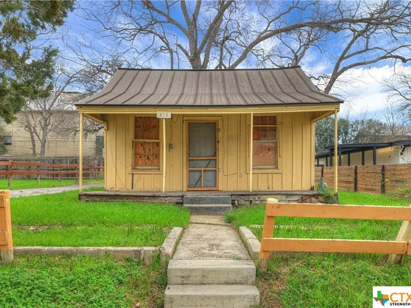 316 W Martin Luther King Dr, San Marcos, TX 78666