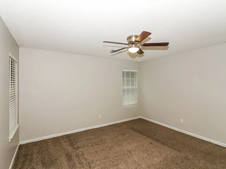 3412 Pendulum Dr E — Photo 12