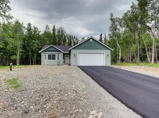 8445 S Mountain Top Dr, Palmer, AK 99645