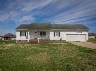 124 Clearview Rd, Statesville, NC 28625