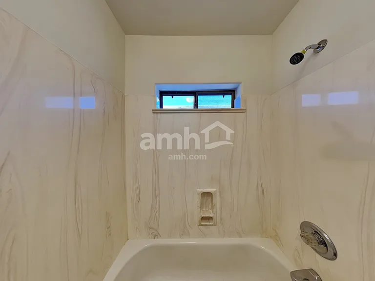 717 W Beth Dr — Photo 15