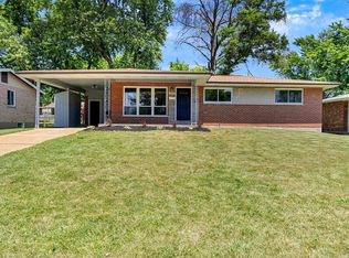 1845 Swallow Ln, Florissant, MO