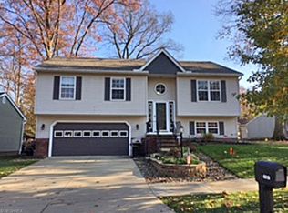 6019 Ravine Blvd, Parma, OH 44134